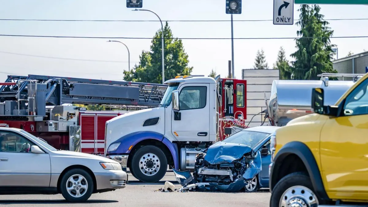 Semi-Truck Accident Leaves 2 Drivers Dead on I-635 in Dallas