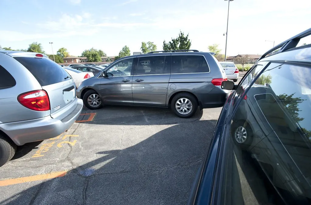 Who Is at Fault For a Parking Lot Car Accident in Texas?
