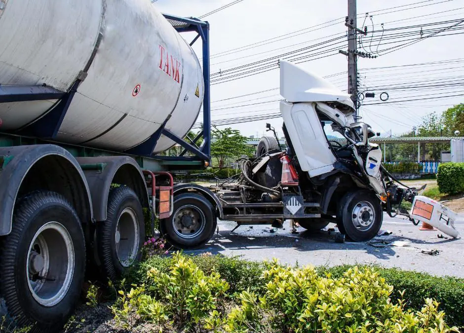 What Should You Do After a Truck Accident?